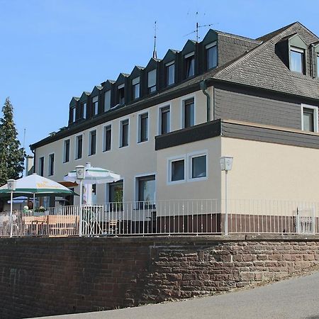 Hotel Schone Aussicht 特里尔 外观 照片